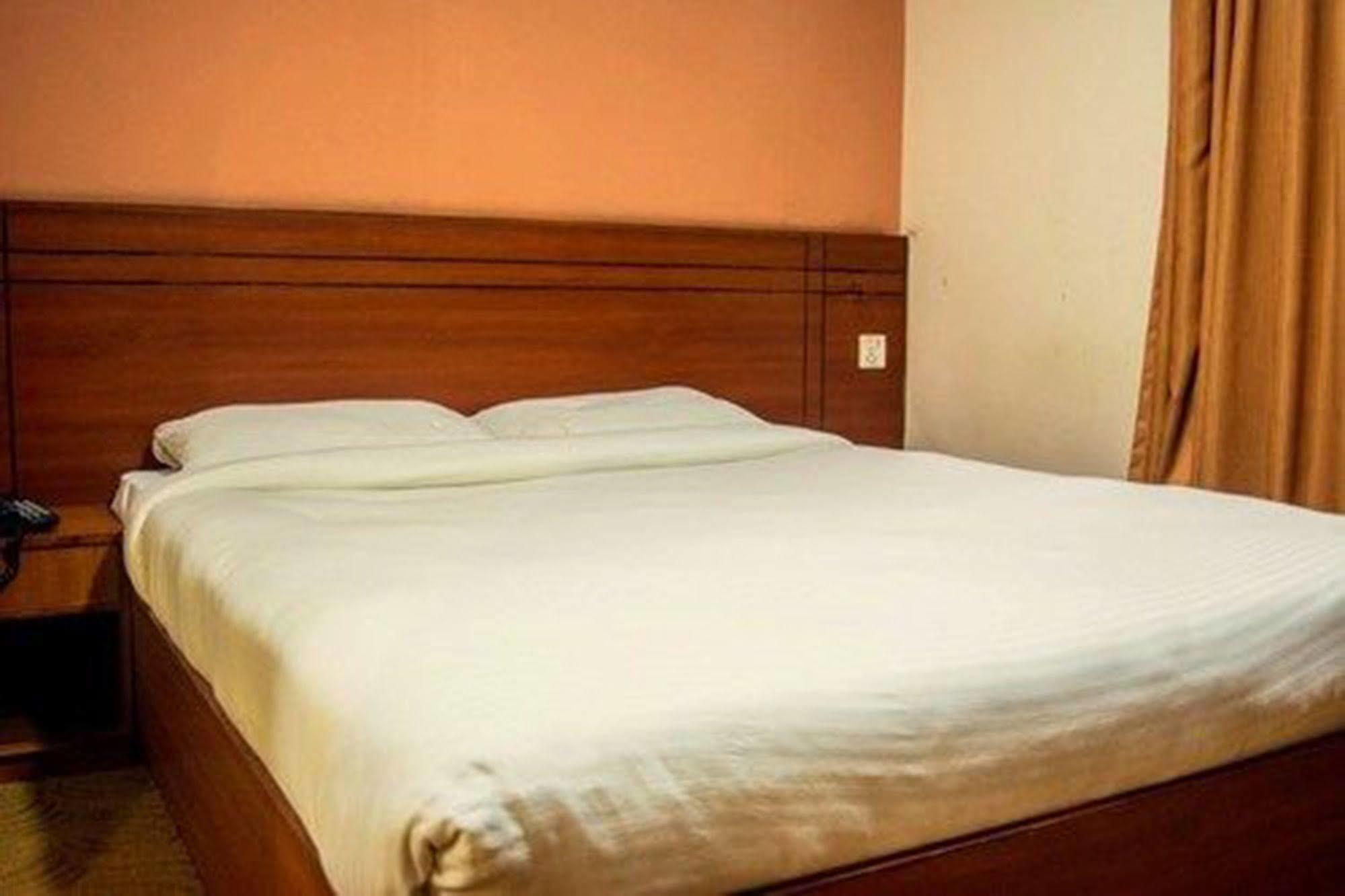 Aryal International Hotel Kathmandu Ngoại thất bức ảnh